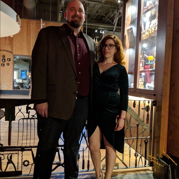 Meet your Posher, Liz - Picture 8 of 8